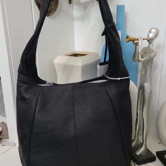 RADLEY LONDON Black Hobo Bag - Picture 3 of 12